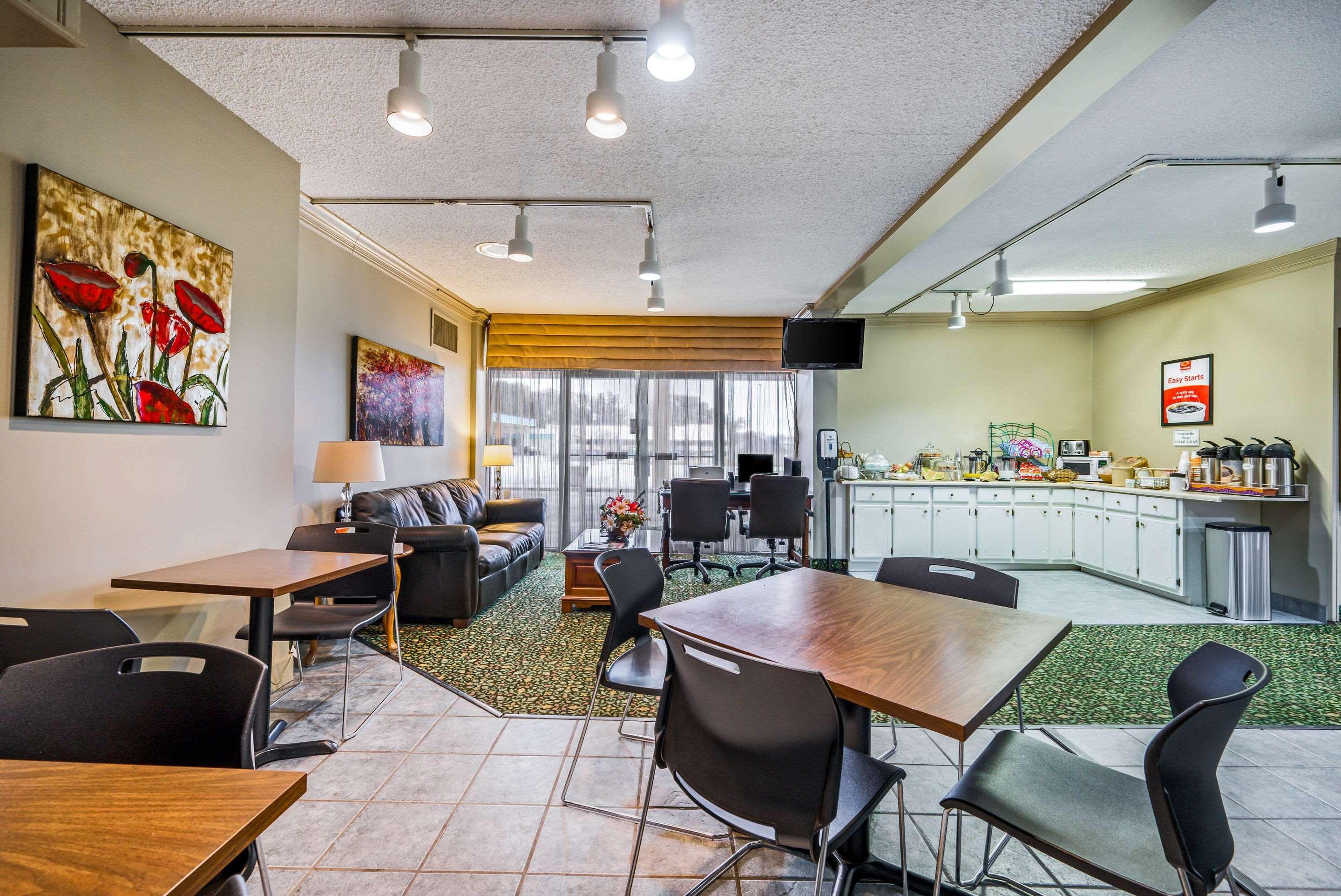 Econo Lodge Corinth Exteriér fotografie