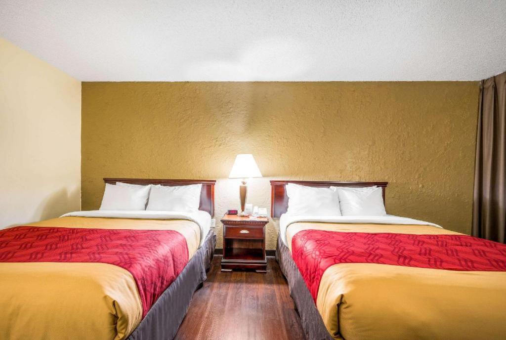 Econo Lodge Corinth Exteriér fotografie