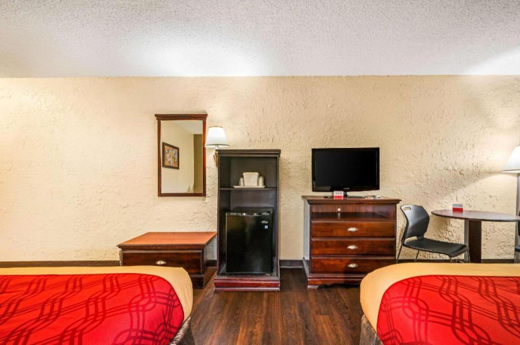 Econo Lodge Corinth Exteriér fotografie