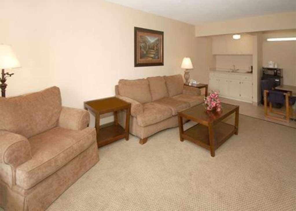 Econo Lodge Corinth Pokoj fotografie