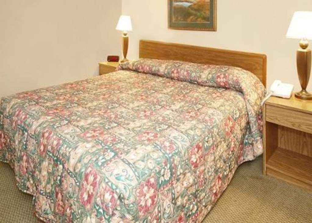 Econo Lodge Corinth Pokoj fotografie